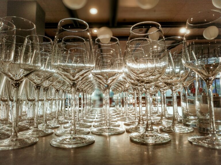 Top 10 Ways to Maintain Crystal Wine Glasses